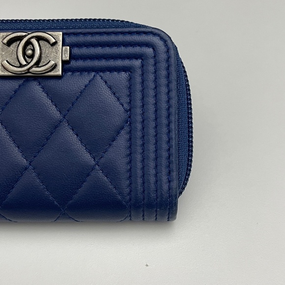 Chanel Lambskin leather Quilted Boy Zip Around Coin Purse Wallet Blue w/dust bag - Picture 12 of 16